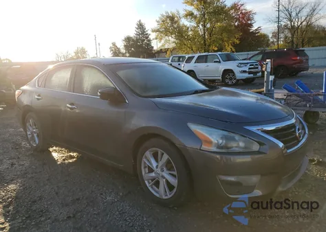 2014 Nissan Altima 2.5 from USA, damaged, VIN 1N4AL3APXEC103673